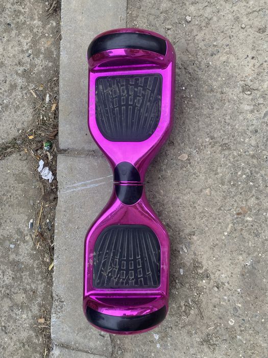 Vând  hoverboard de fete
