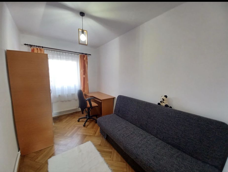 Apartament 3 camere de inchiriat