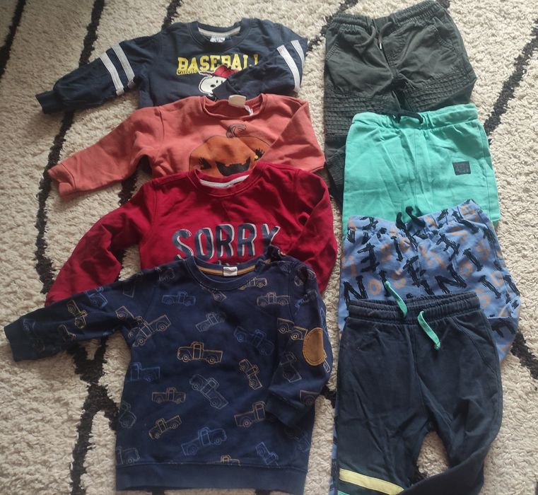 Lot bluze/pantaloni 18-24 luni