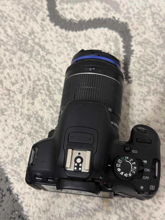 Зеркалка Canon EOS 750D + 2 объектива