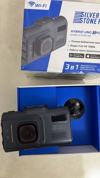 Видеорегистратор продаю срочно