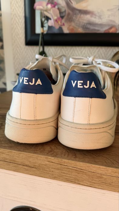 Мъжки сникърси Veja номер 46.5