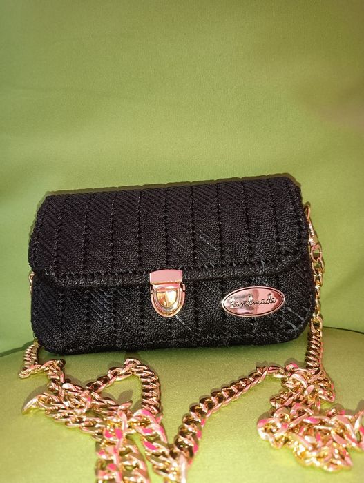 Vând gentuțe handmade