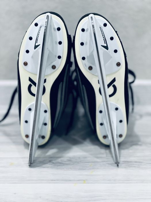 Коньки Senator 42 размер