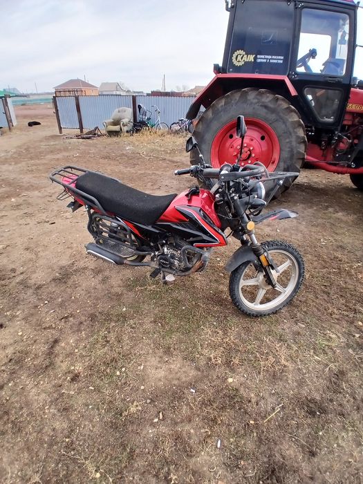 Продам мотоцикл супер 200 кубовый