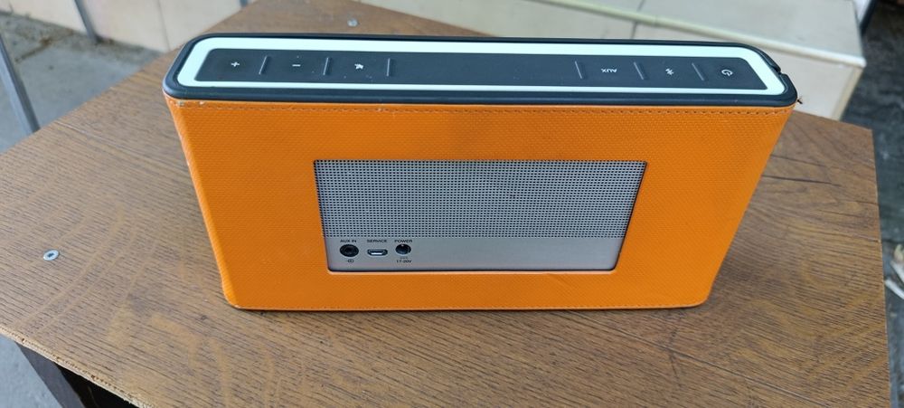 Bose Sound link Bluetooth Speaker  lll