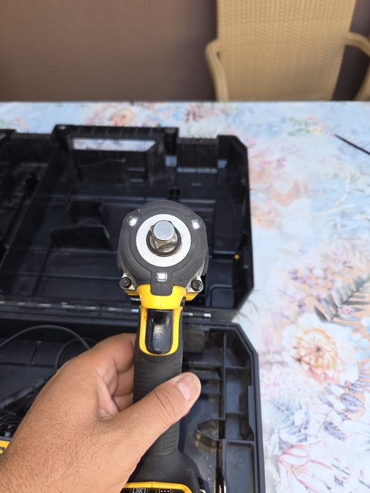 DeWalt DCF921 18v XR Cordless Brushless 1/2"