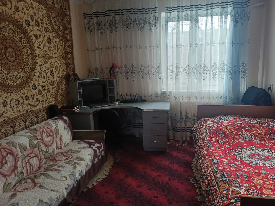 3хонали квартира, шахар марказида