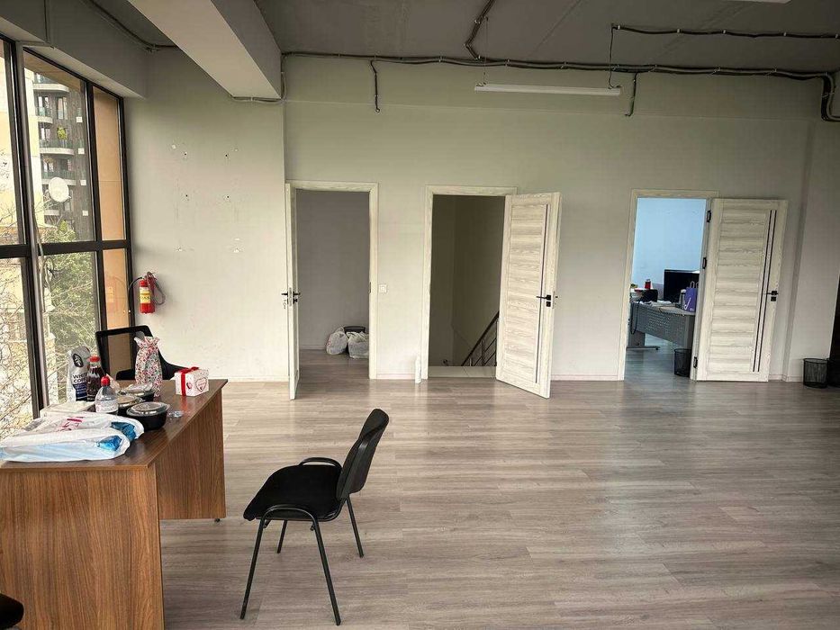 Отдельно стоящее здание 1625 кв.м в центре | Первая линия