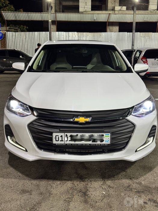 Chevrolet onix premier plus