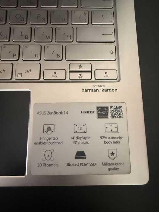 ASUS ZenBook 14” UX434F - i5 / 8GB RAM / 512GB SSD / Windows 11 Pro