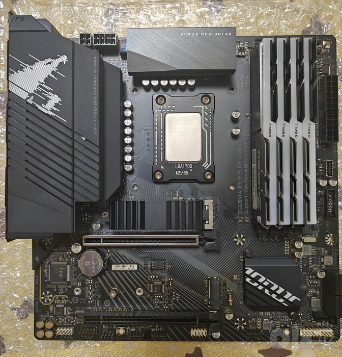 B660m Aourus Elite DDR 4