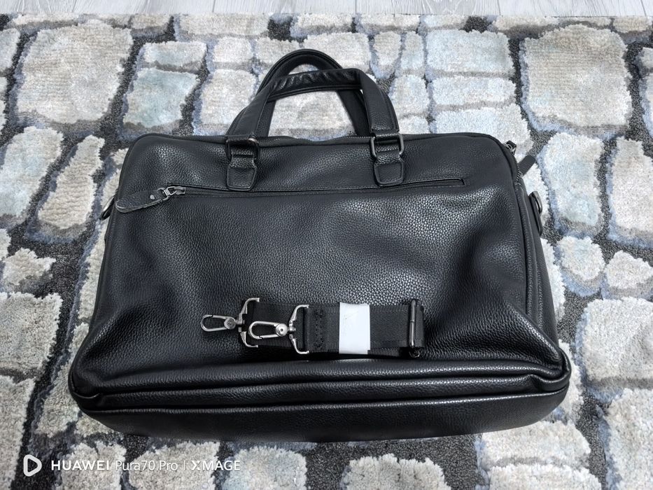 Сумка для ноутбука кожаная!