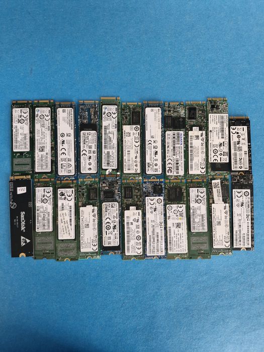 SATA/NVME ssd 128/256 gb