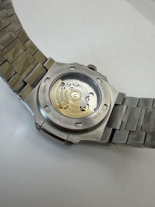 Ceas Patek Philippe Nautilus Gray, Nou