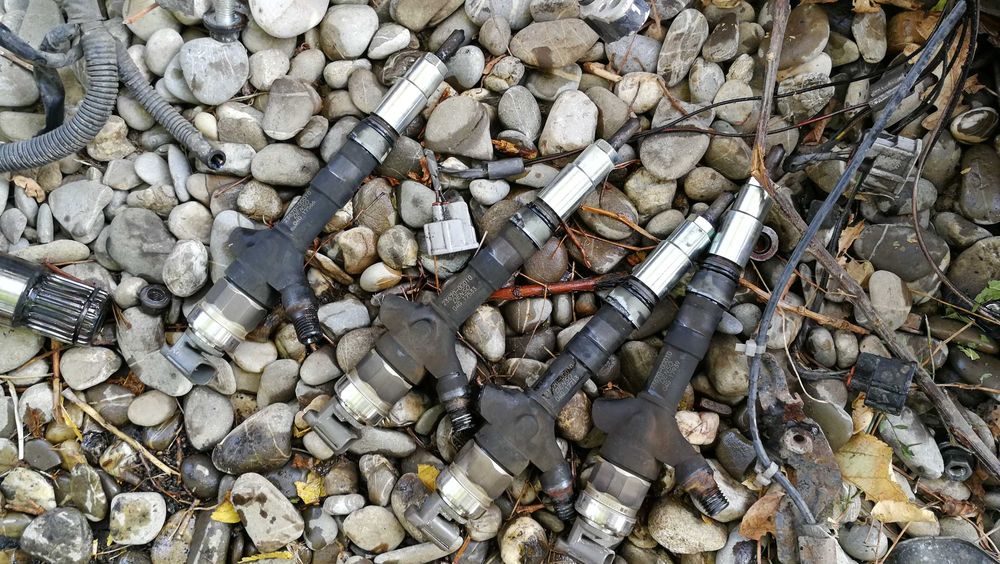 Injectoare Toyota Rav4/Corolla/Avensis 2.0 D4D 116 cai 1CD 2005