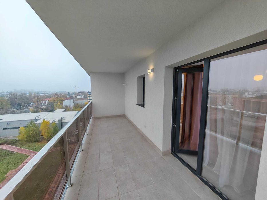 apartament hils republica 3 camere