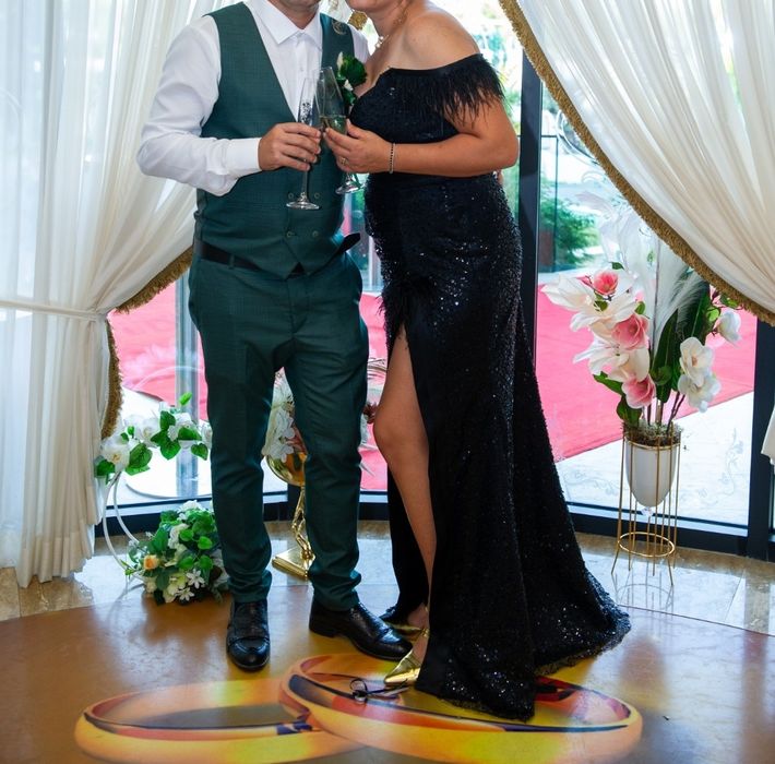 Vând rochie elegantă