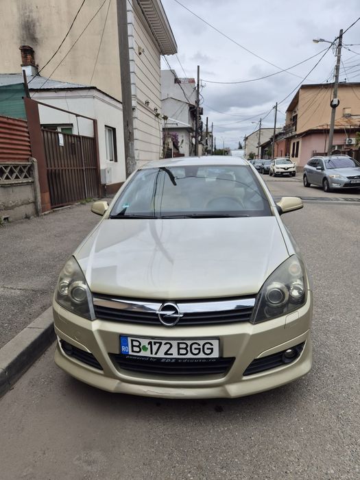 Vând Opel Astra H