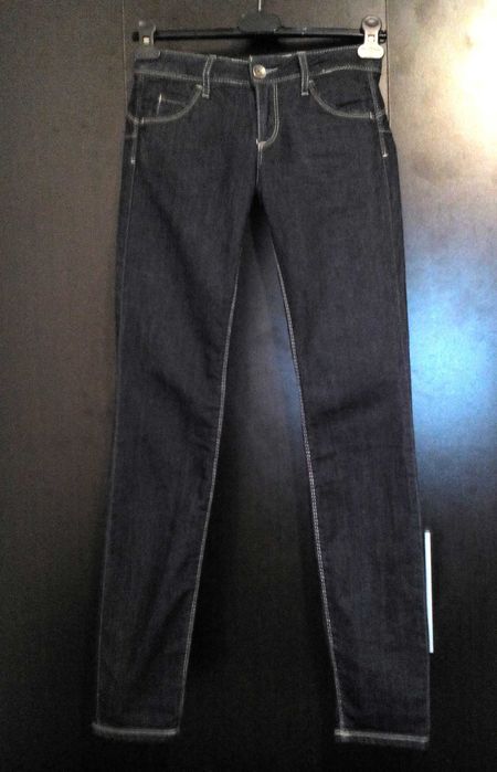Разпродажба: 1) Дънки FLOYD, W27 / L33;  2) Дънки Benneton, W28