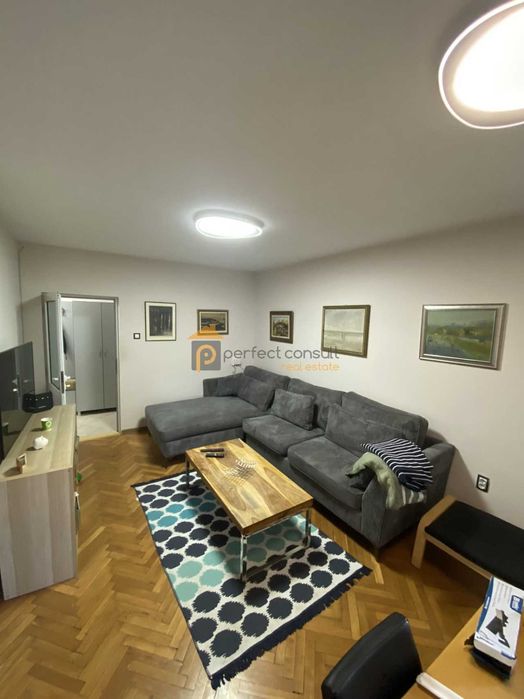 Двустаен апартамент в Центъра