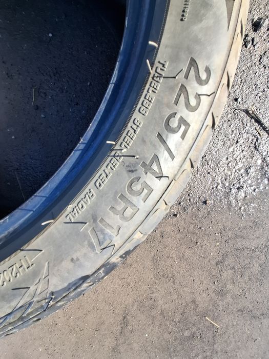 Резина triangle , в отличном состоянии