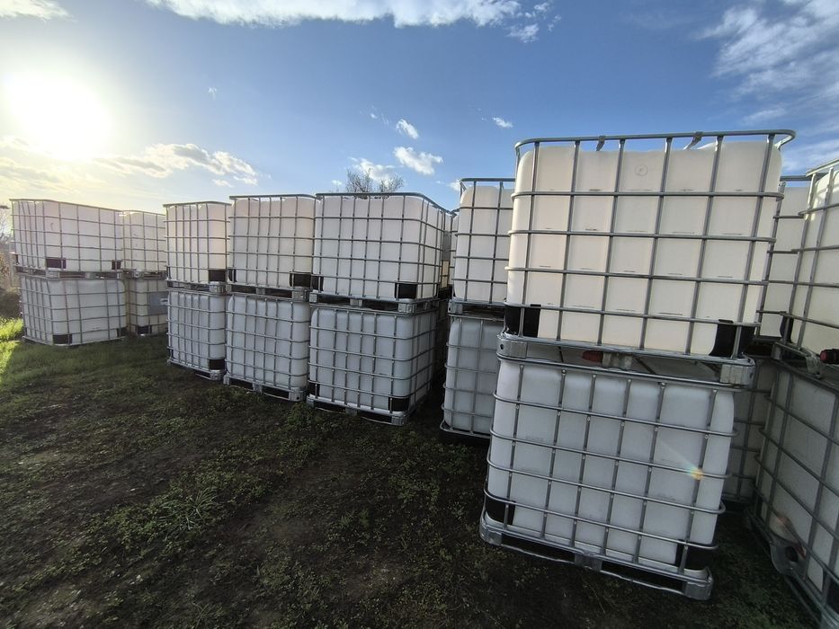 Контейнери ,бидони 1000 литра чисти!