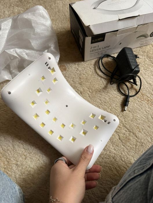 Lampa UV manic unghii