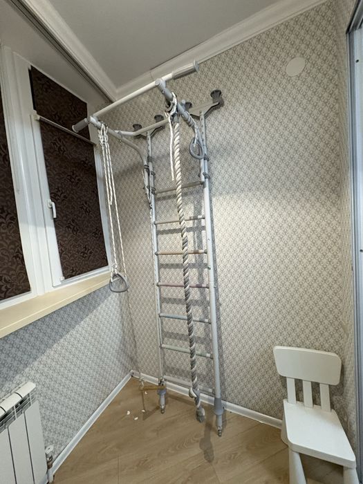 Шведская стенка на потолок