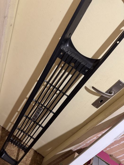 НОВА Предна решетка от Москвич 412