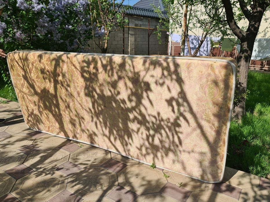 Продается матрас