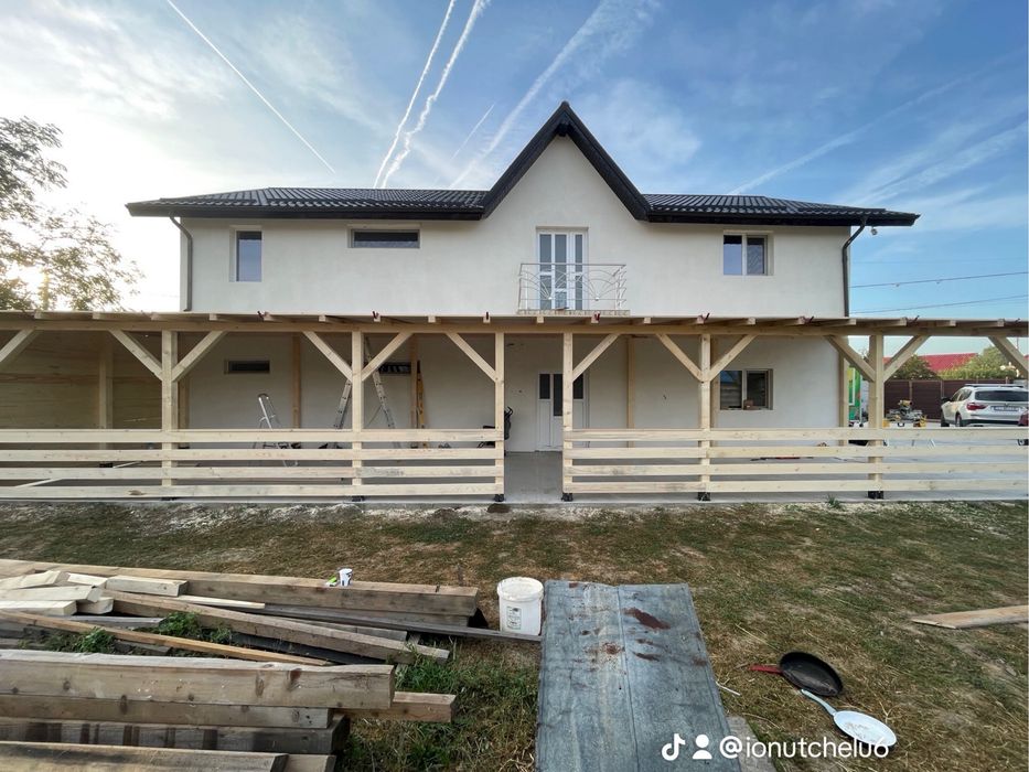 Bucatarii , usi si mobilier