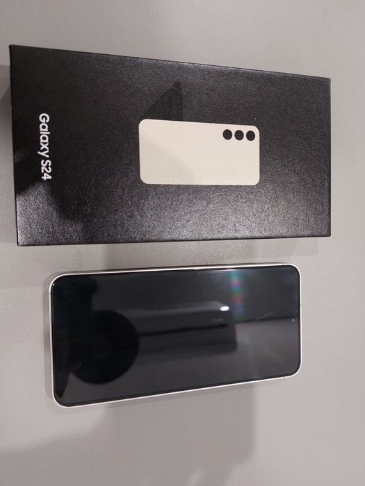 Samsung galaxy s 24