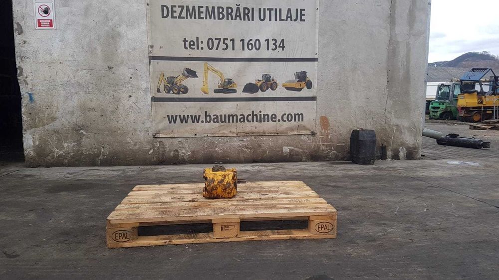 Pompa hidraulica incarcator frontal vola Yto ZL50F