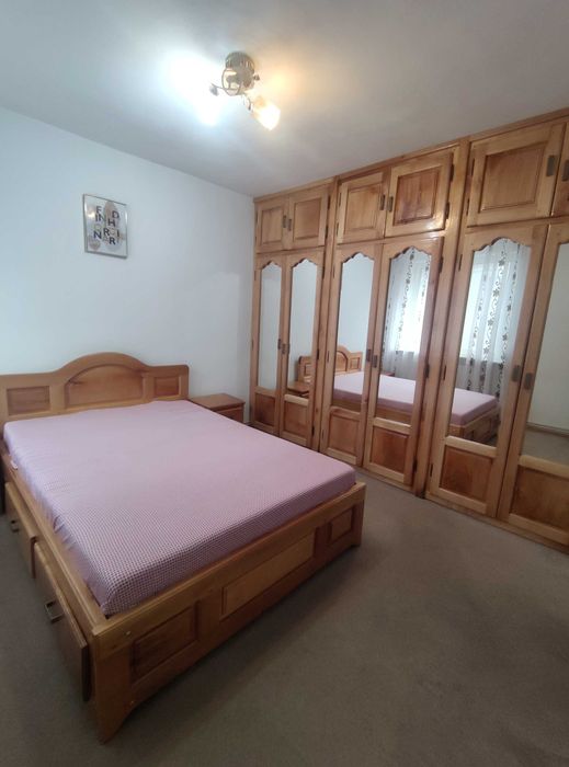 Apartament de inchiriat- Zona Liceului Odobescu