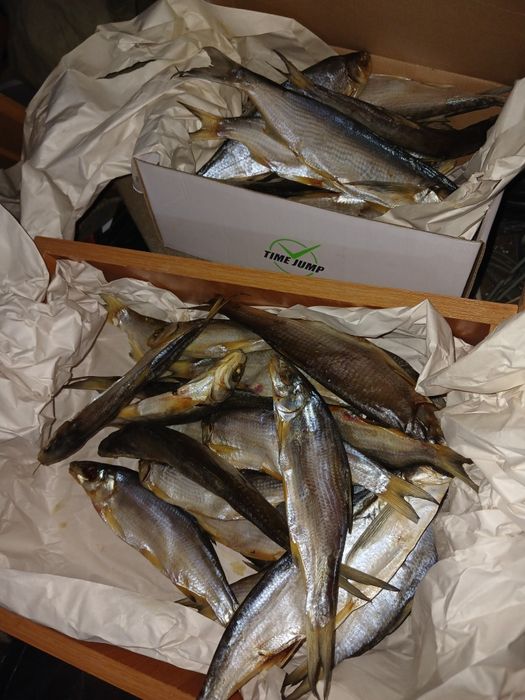 Сушеная вяленая соленая рыба