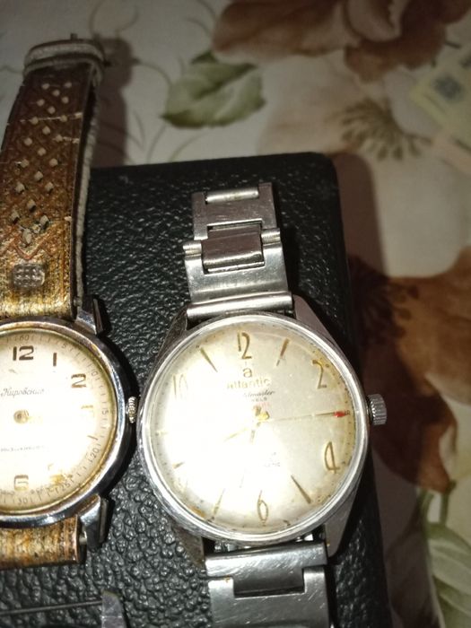 Vând ceasuri Atlantic casio