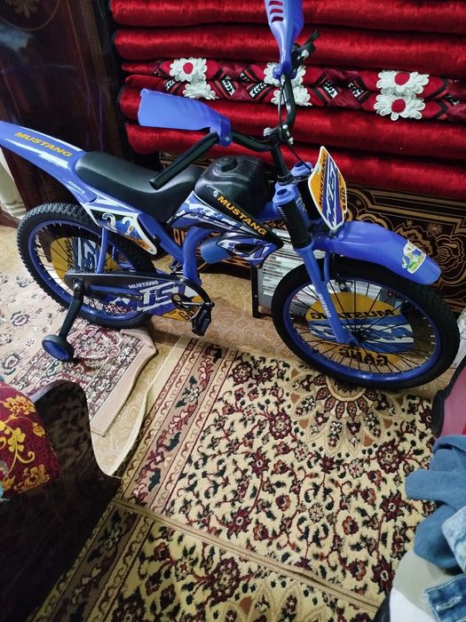 Bolalar velosiped holati yangi minilmagan