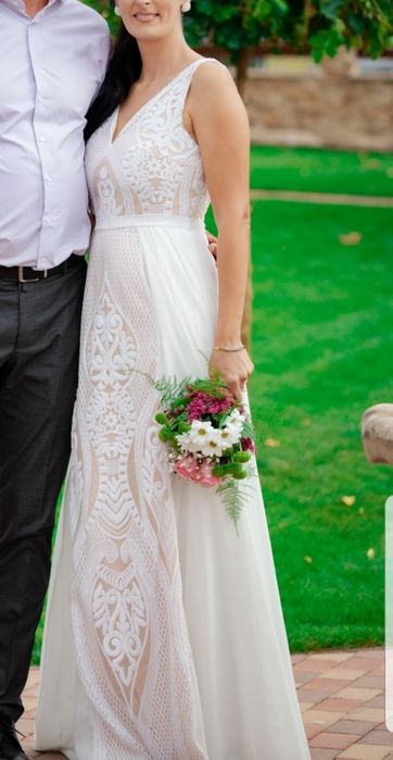 Rochie mireasa deosebită