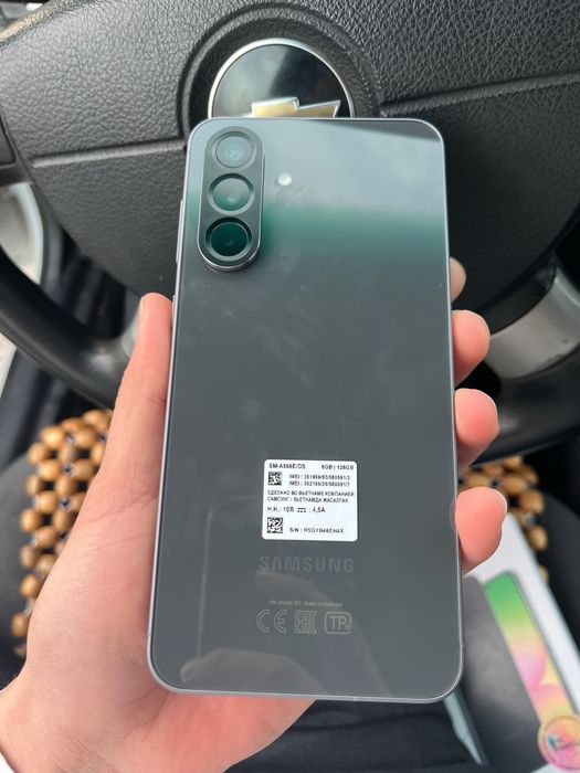 Samsung A56 8/128 sotiladi zudlik bilan