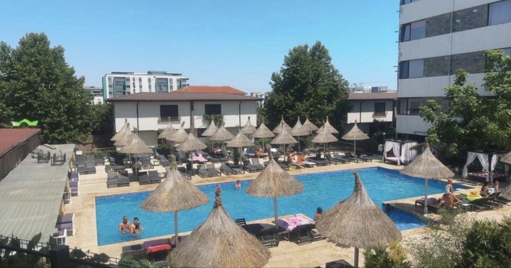 Apartament de inchiriat Complex ZigZagMamaia.450€ extrasezon 650€sezon