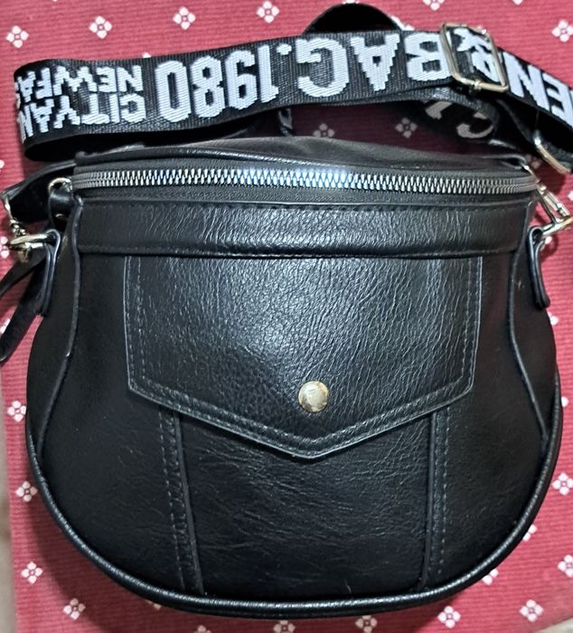 Нова дамска чанта