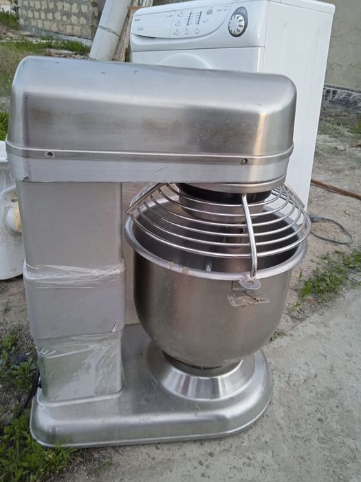 Тестомес для пиццу