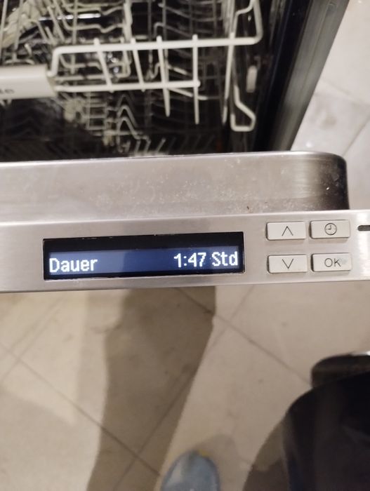 Съдомиялна MIELE Auto Open за Пълно Вграждане
