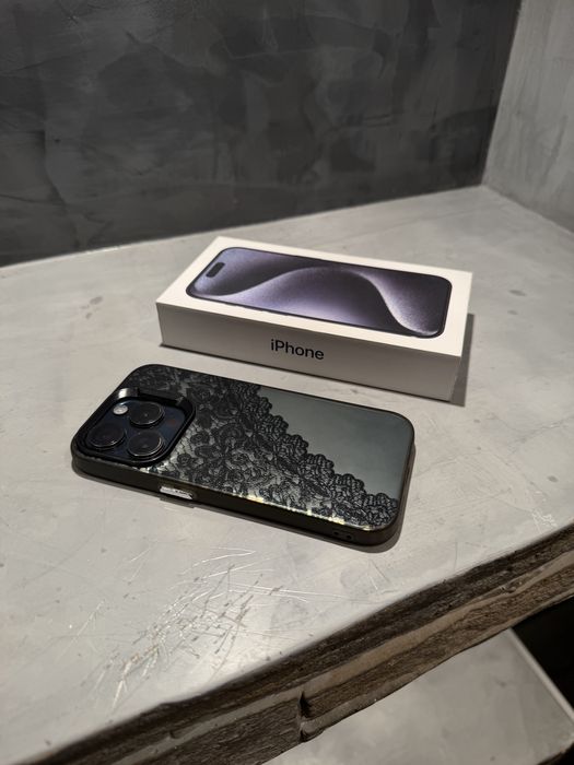 Iphone 15 Pro Blue + подаръци