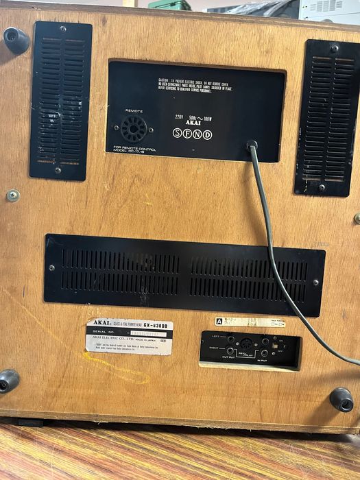 Vand magnetofon akai gx 630 DB