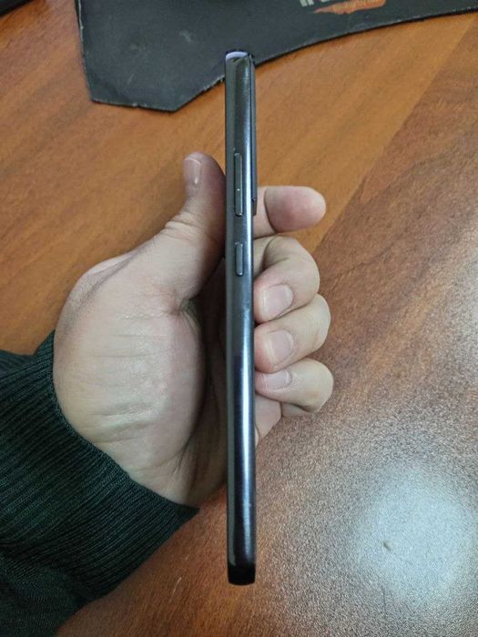 Samsung Galaxy S22 plus 256гб