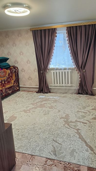 Тез арада үй сатылады