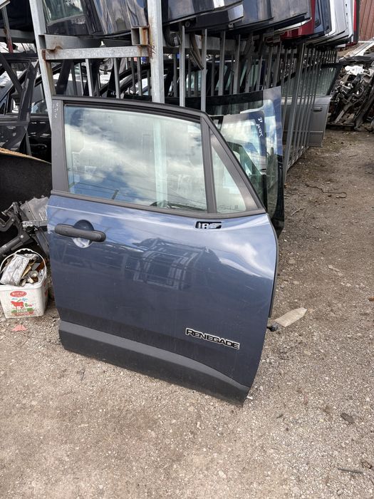Врата предна дясна Jeep Renegade 2024год.