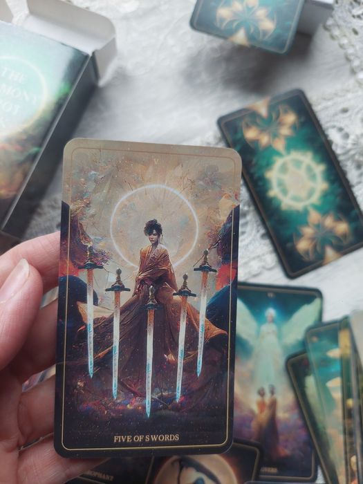 Оригинални  Pagan Cats и Llewellin Tarot MINI